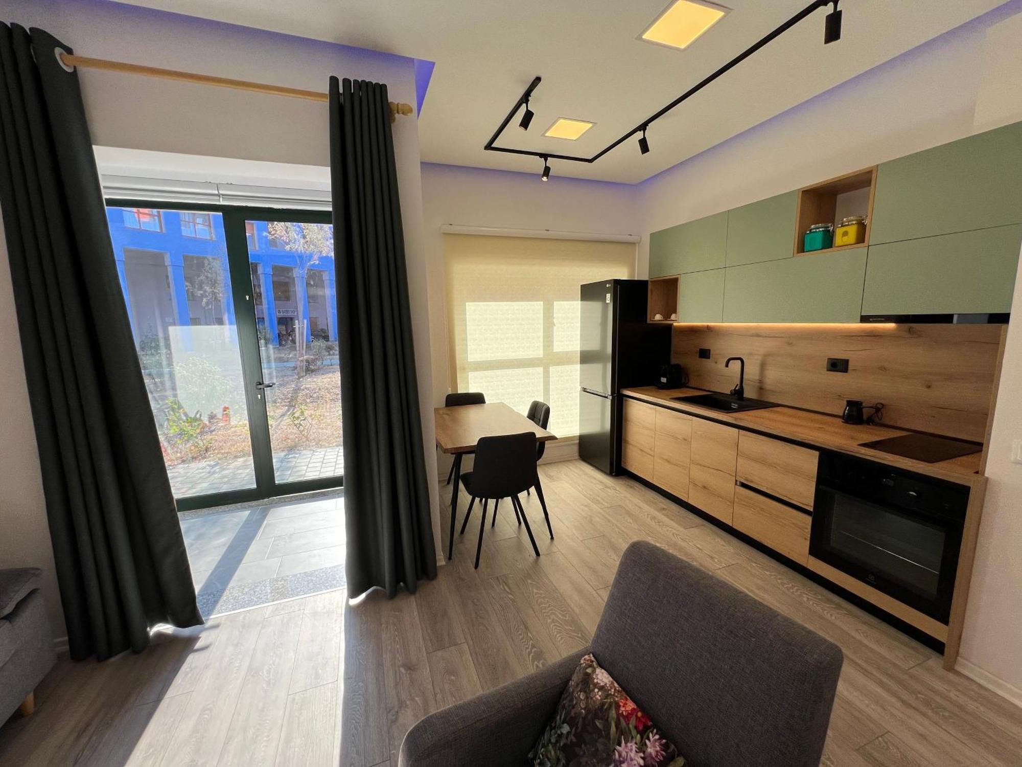 Sunflower Apartment Tirana Exterior foto